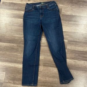 Old Navy Straight Jeans!